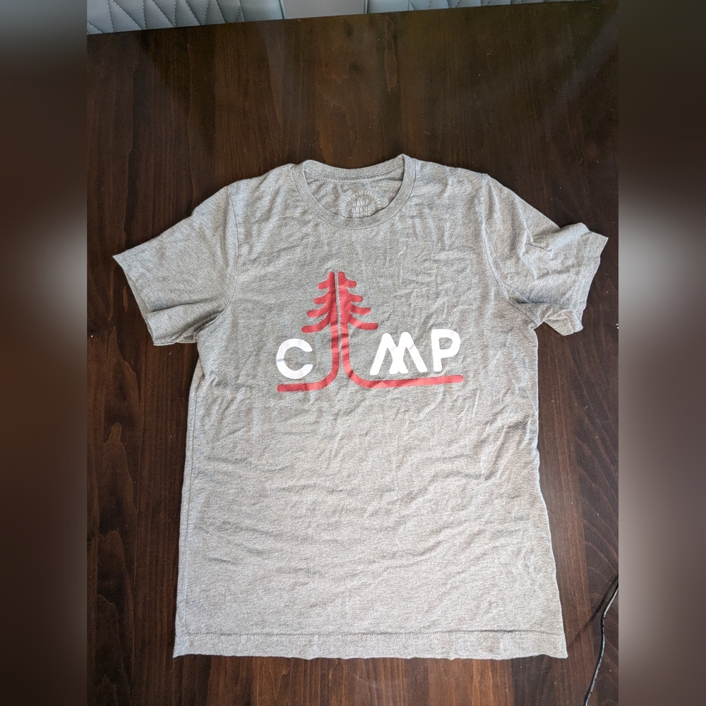 CAMP BRAND UNISEX GRAPHIC TSHIRT
